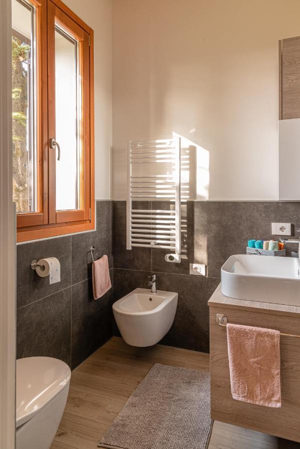 Relais Des Roches Bed and Breakfast Sona Εξωτερικό φωτογραφία