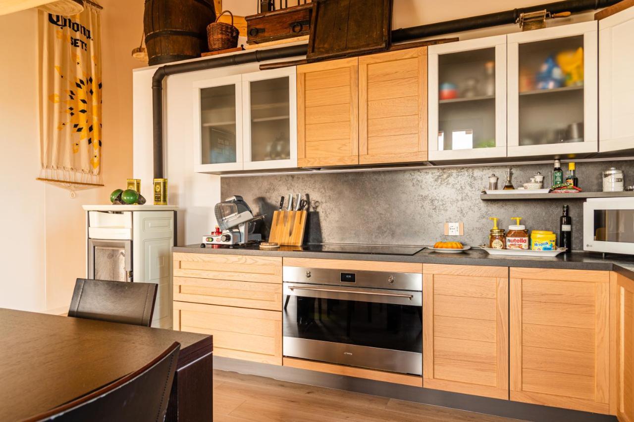 Relais Des Roches Bed and Breakfast Sona Εξωτερικό φωτογραφία
