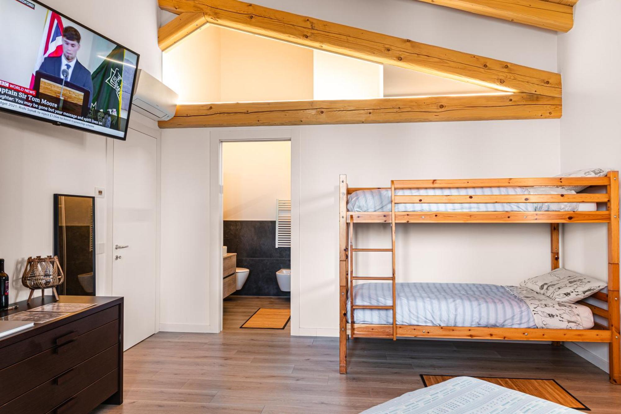 Relais Des Roches Bed and Breakfast Sona Εξωτερικό φωτογραφία