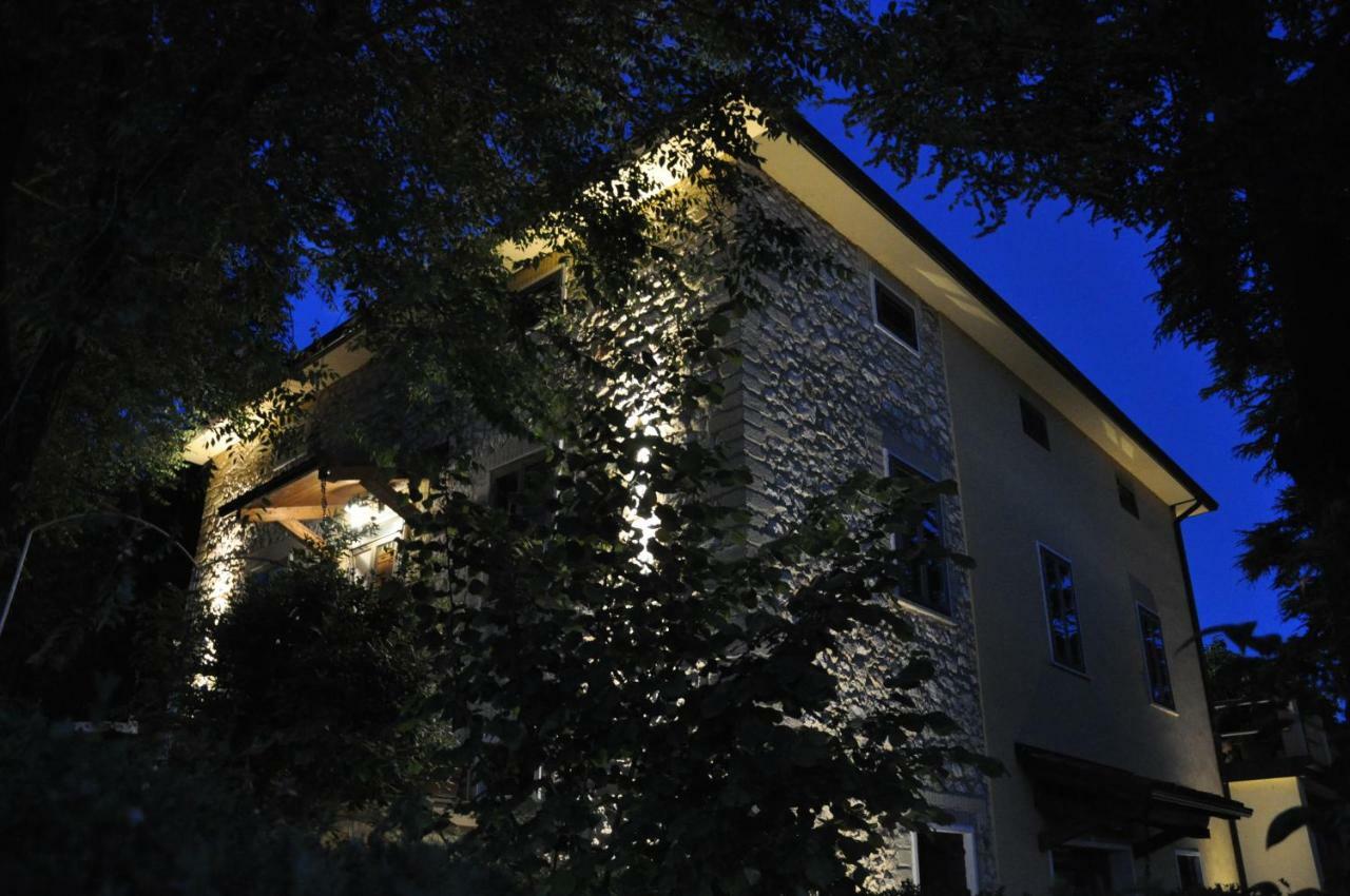 Relais Des Roches Bed and Breakfast Sona Εξωτερικό φωτογραφία