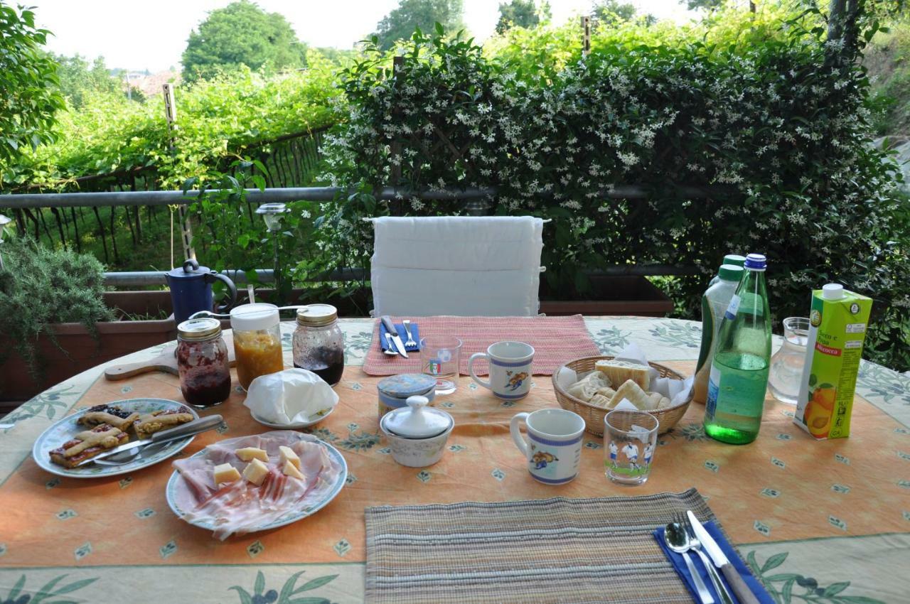 Relais Des Roches Bed and Breakfast Sona Εξωτερικό φωτογραφία